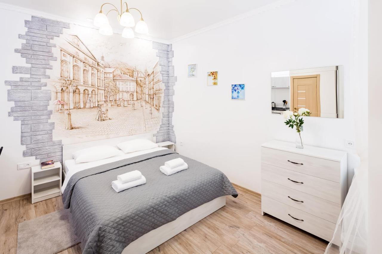 Beautiful Apartments In The Center Lemberg Exterior foto