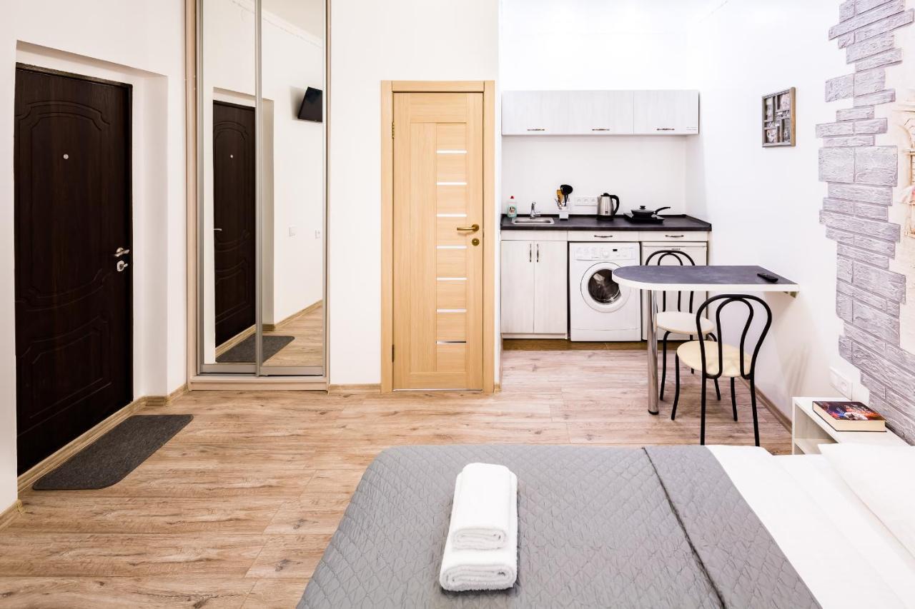 Beautiful Apartments In The Center Lemberg Exterior foto